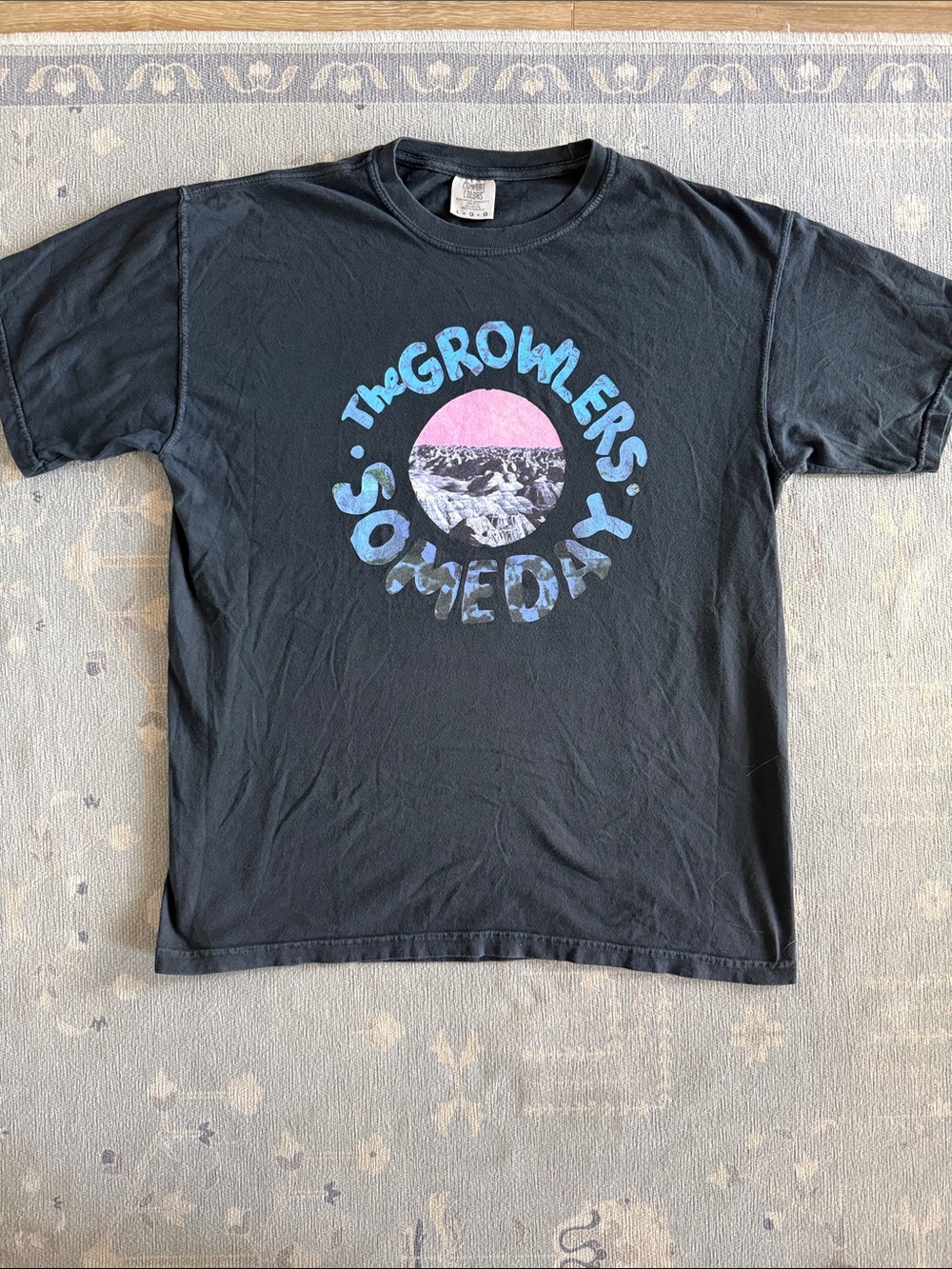 THE GROWLERS - T SHIRT - “SOMEDAY”